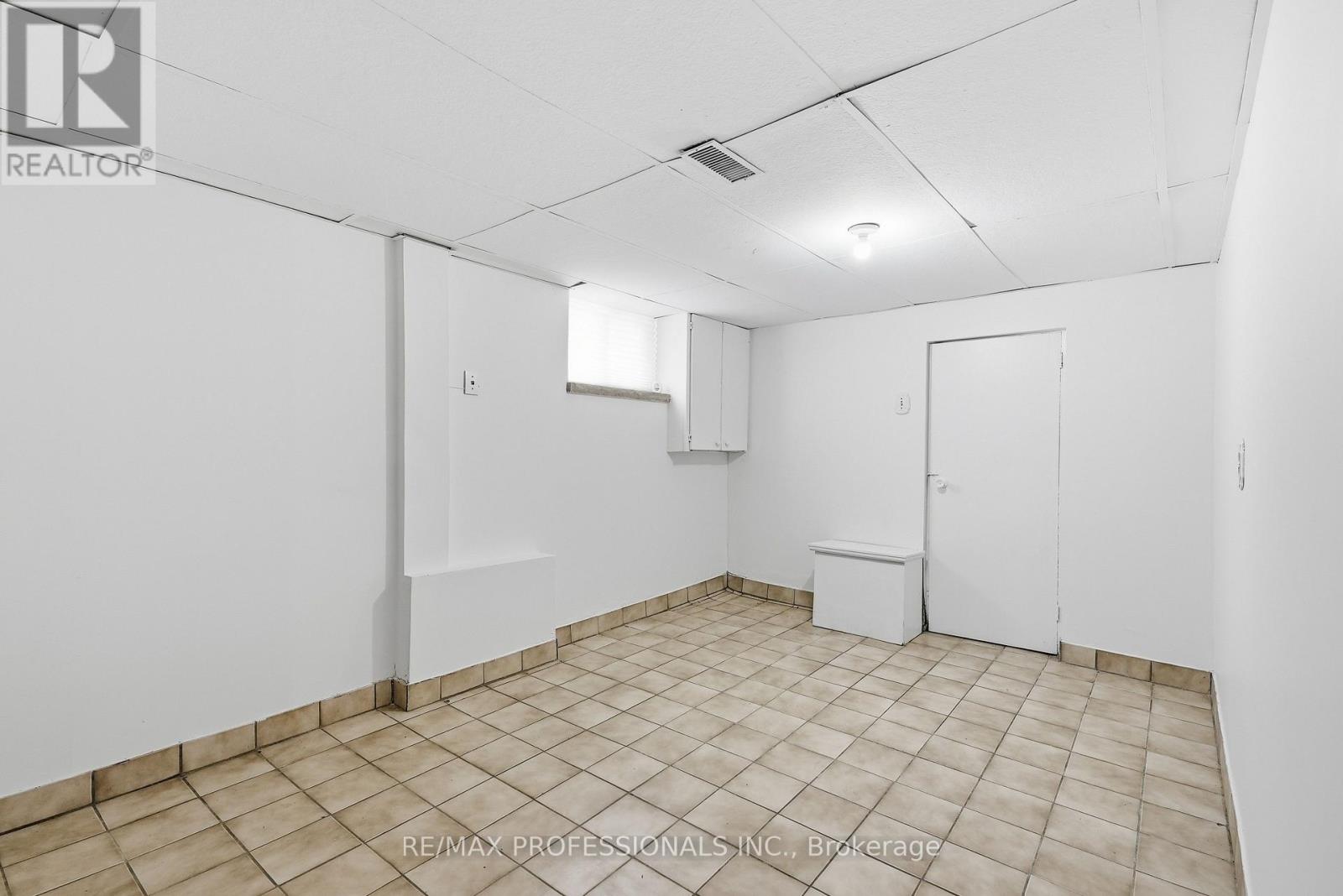111 Wesley Street, Toronto, Ontario  M8Y 2W9 - Photo 37 - W13743400