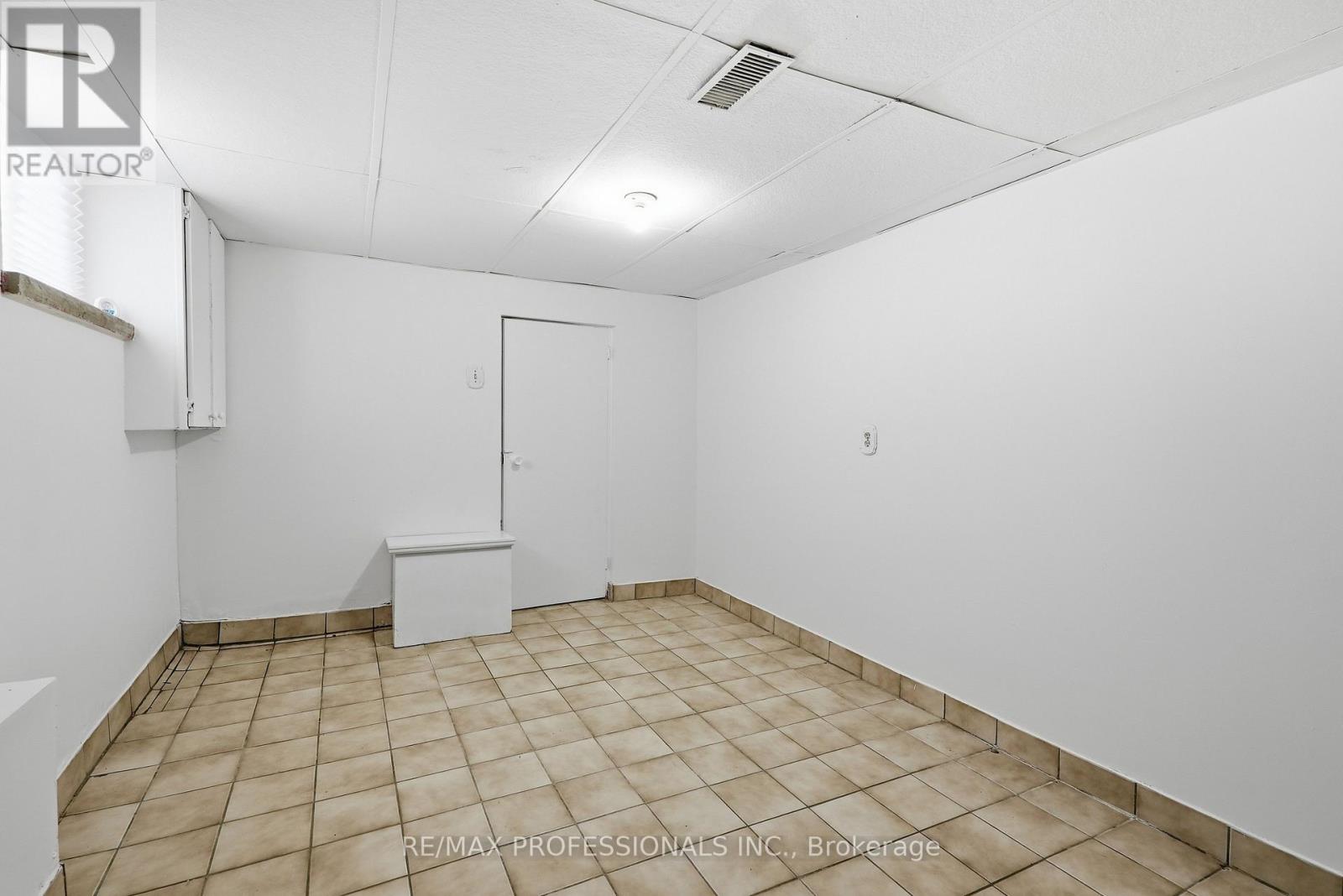 111 Wesley Street, Toronto, Ontario  M8Y 2W9 - Photo 38 - W13743400