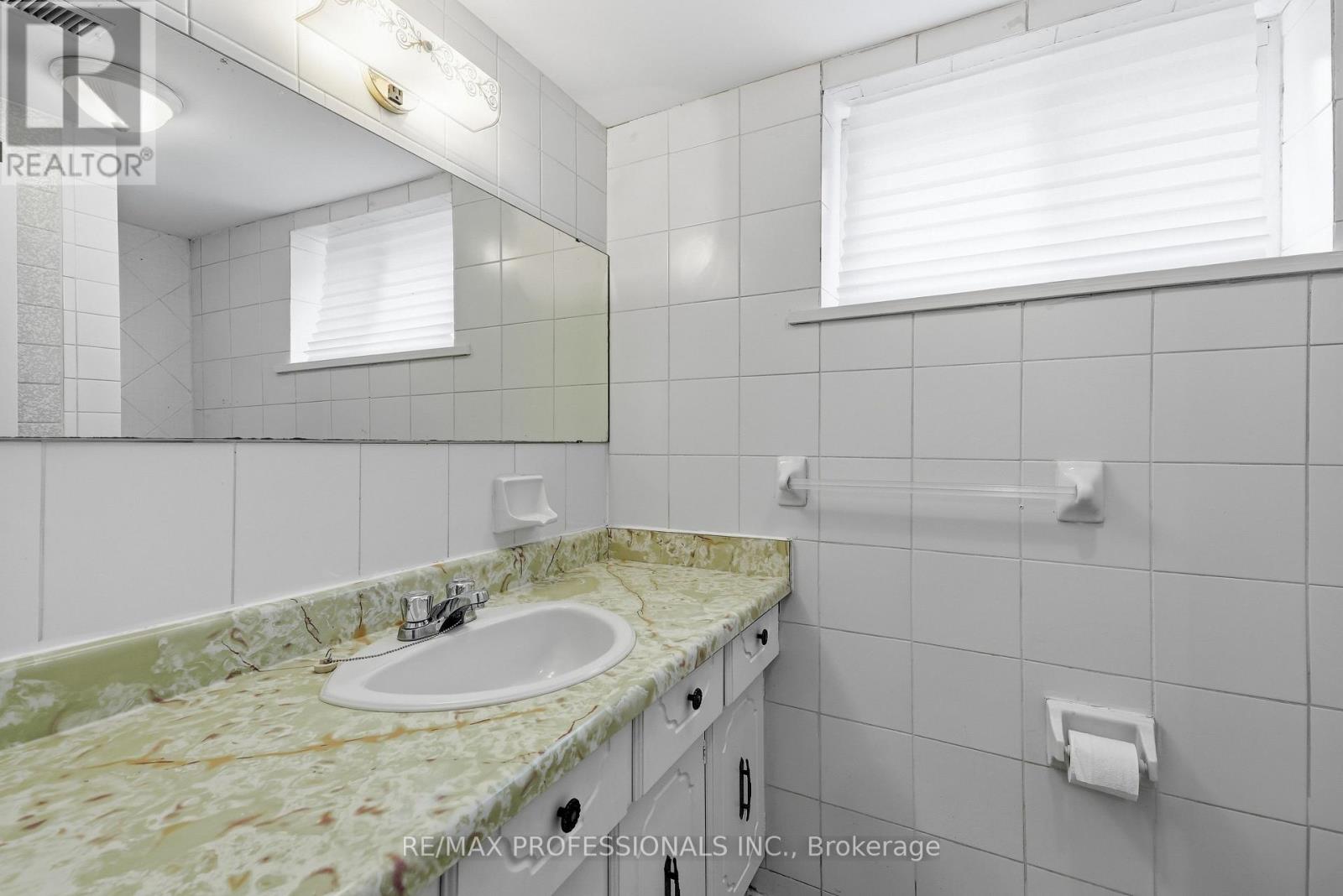 111 Wesley Street, Toronto, Ontario  M8Y 2W9 - Photo 42 - W13743400
