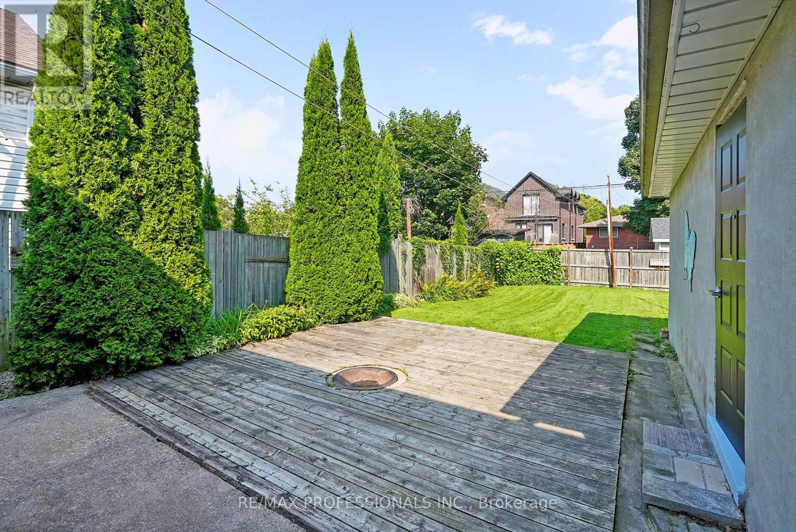 111 Wesley Street, Toronto, Ontario  M8Y 2W9 - Photo 46 - W13743400