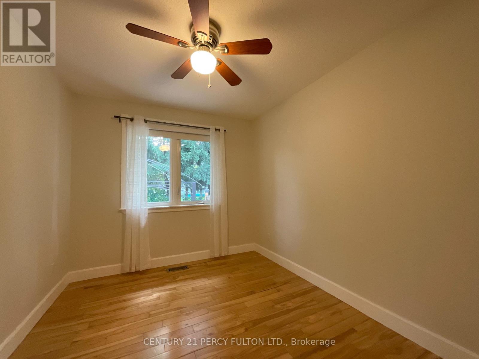 1060 Bourget Avenue, Ottawa, Ontario  K1J 8C2 - Photo 9 - X13743348