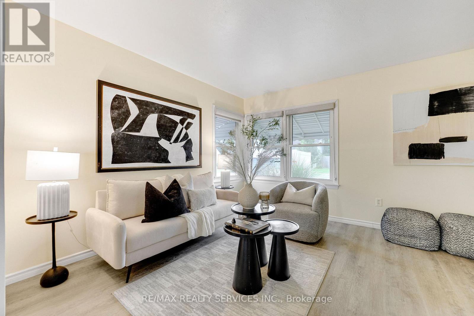 6289 Atlee Street, Niagara Falls, Ontario  L2G 2W4 - Photo 2 - X13743360