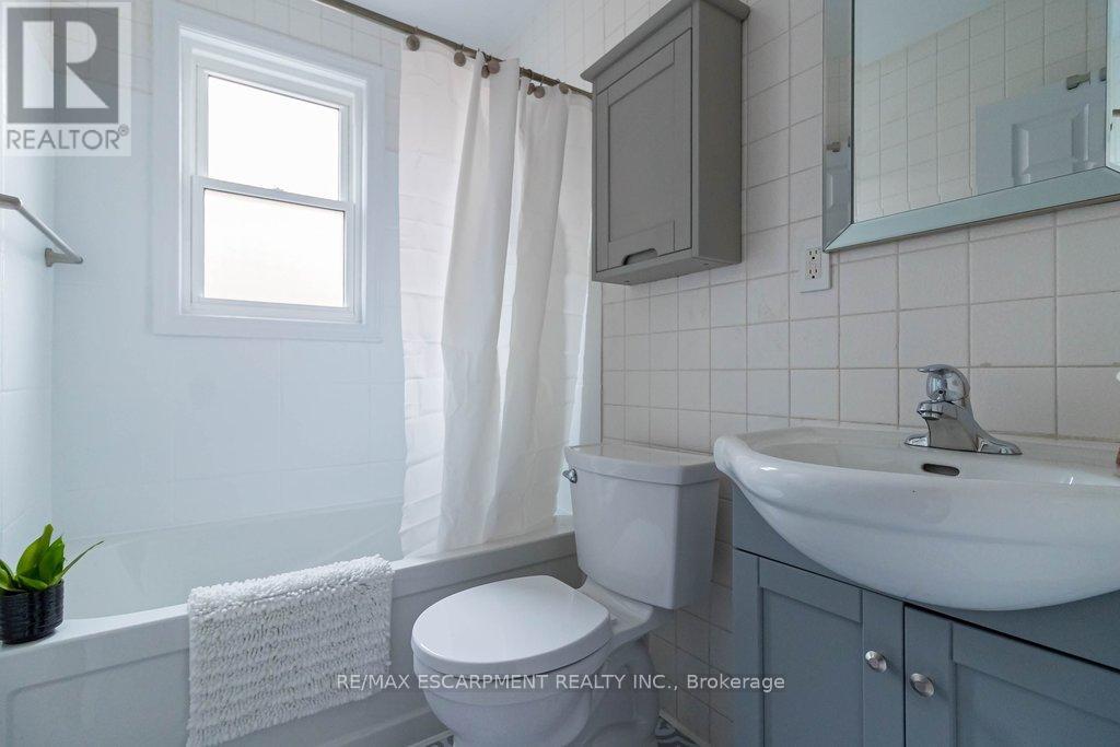 112 East 13th Street, Hamilton, Ontario  L9A 3Z5 - Photo 23 - X13743386