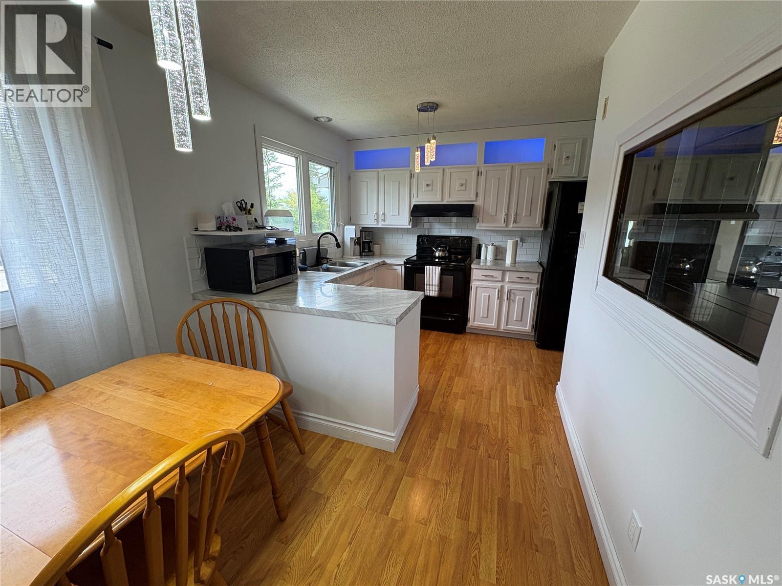 109 March Avenue E, Langenburg, Saskatchewan  S0A 2A0 - Photo 5 - SK047506