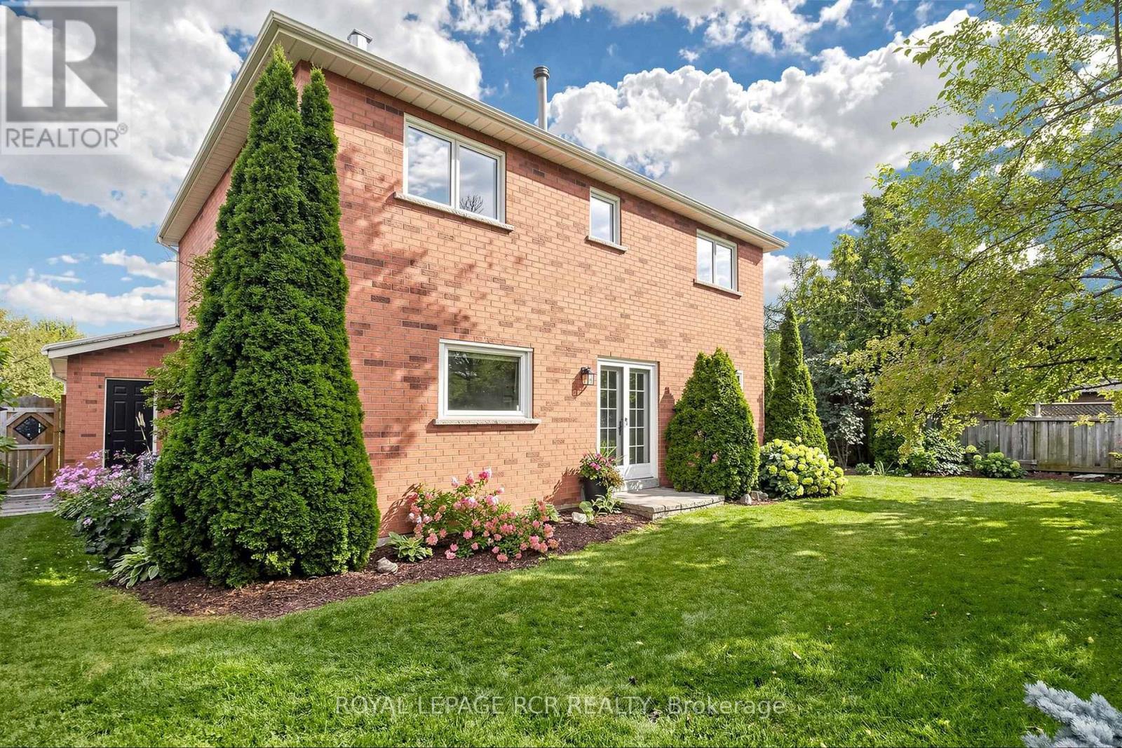 981 Krista Court, Newmarket, Ontario L3Y 7E9 - Photo 43 - N13743230