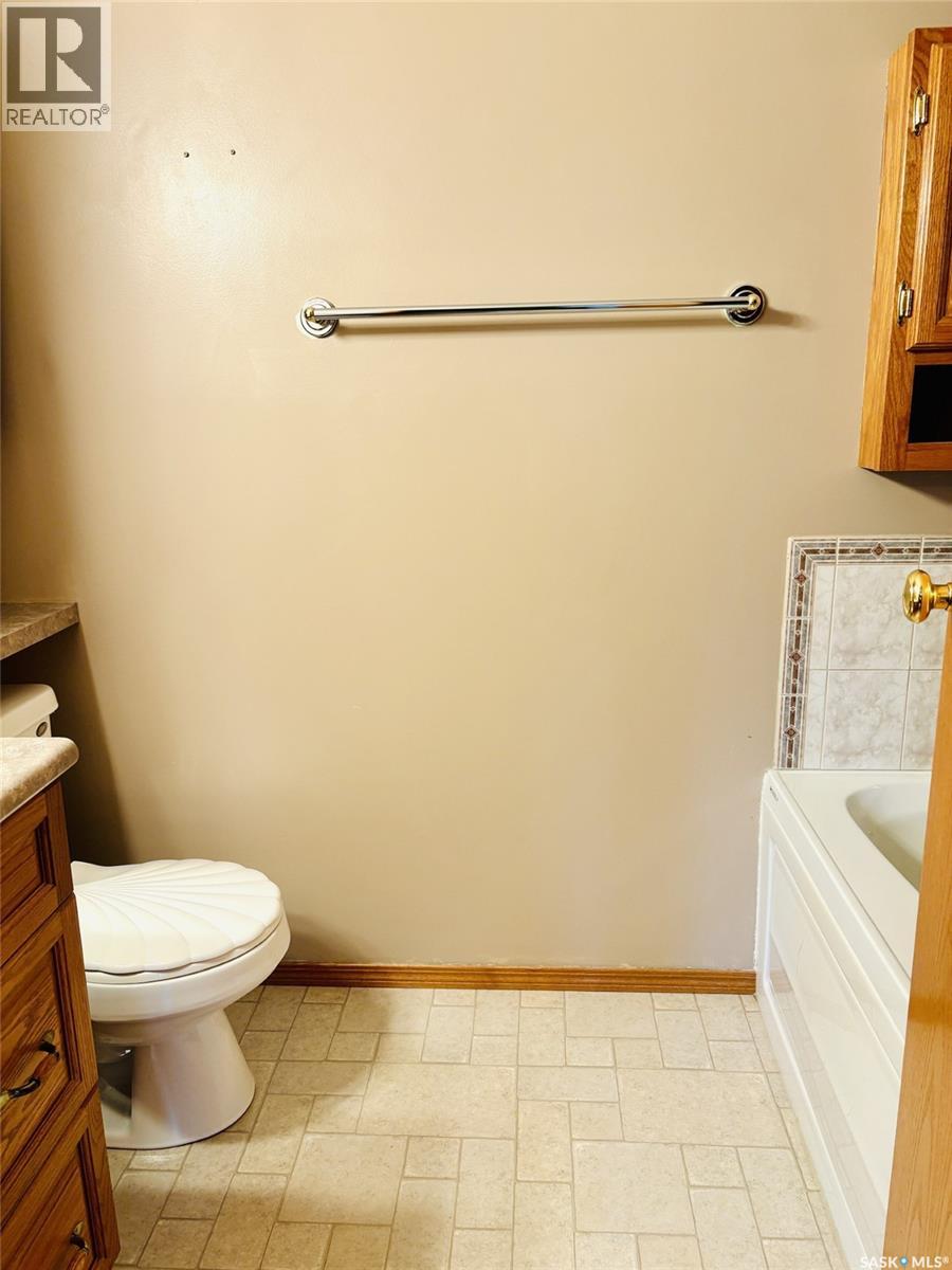 121 Frank Avenue, Orkney Rm No. 244, Saskatchewan  S3N 1W8 - Photo 12 - SK047351