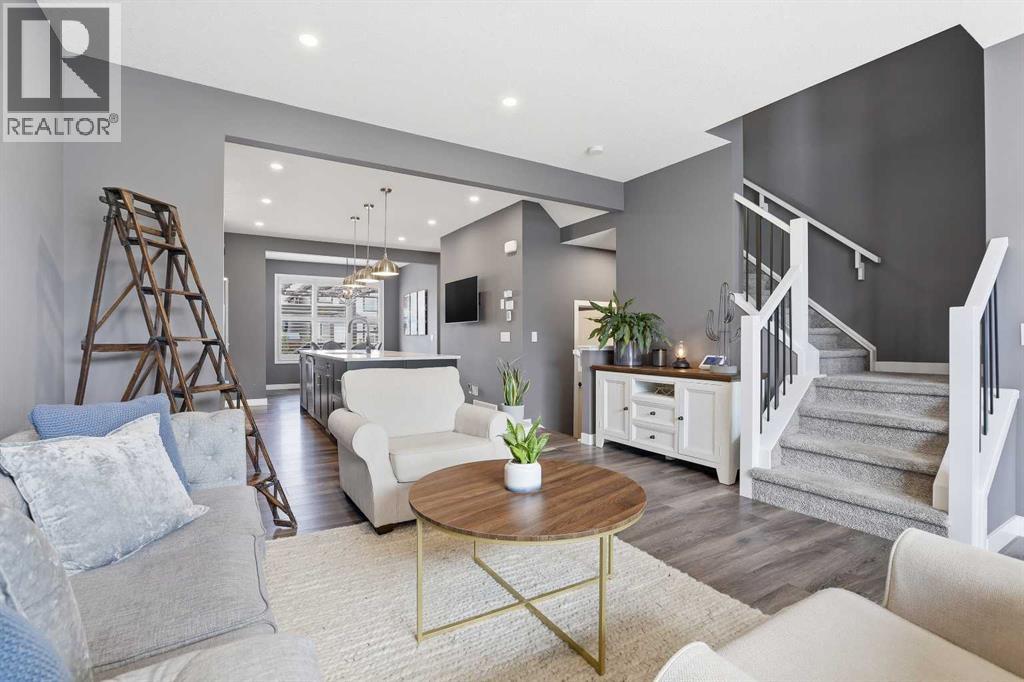 374 Masters Road Se, Calgary, Alberta  T3M 2T4 - Photo 3 - A2339063
