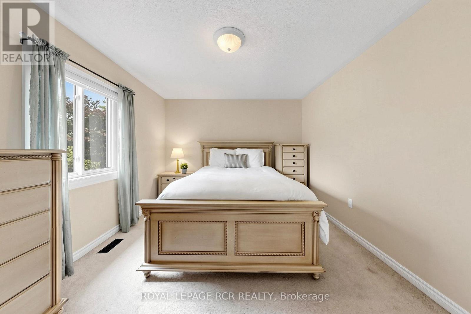 28 Roughley Street, Bradford West Gwillimbury, Ontario  L3Z 3B2 - Photo 26 - N13742252