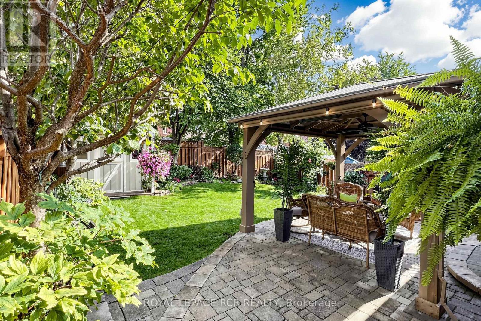 28 Roughley Street, Bradford West Gwillimbury, Ontario  L3Z 3B2 - Photo 40 - N13742252