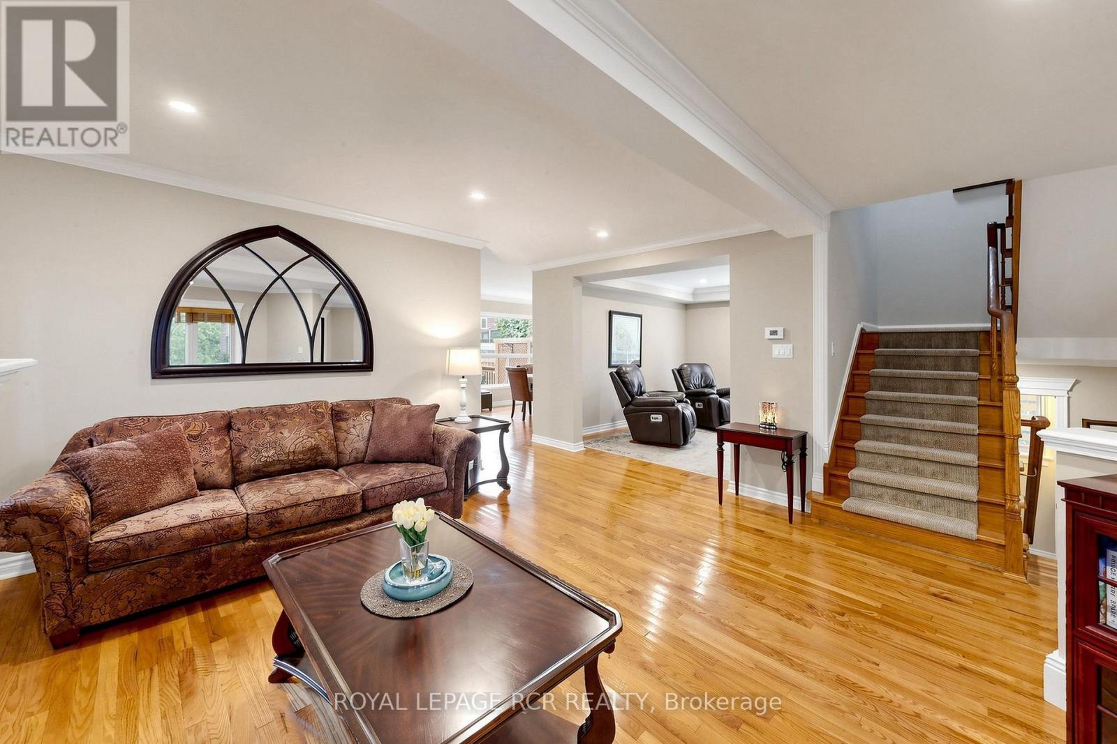 28 Roughley Street, Bradford West Gwillimbury, Ontario  L3Z 3B2 - Photo 7 - N13742252