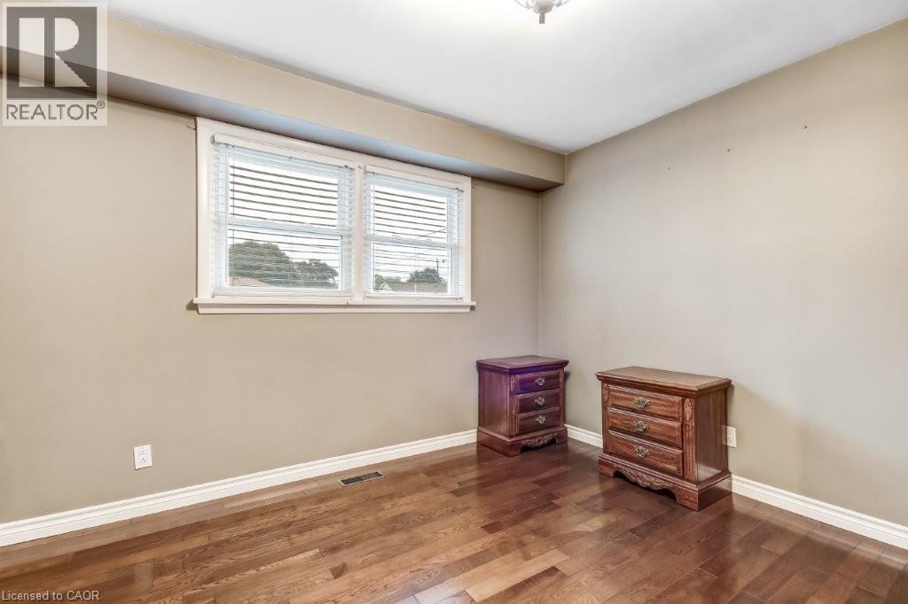 74 Scrimger Avenue, Cambridge, Ontario  N1R 4W3 - Photo 9 - 40857785