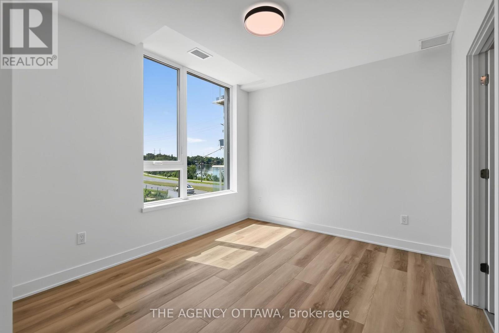 203 - 3073 Riverside Drive, Ottawa, Ontario  K1V 2T5 - Photo 9 - X13743444