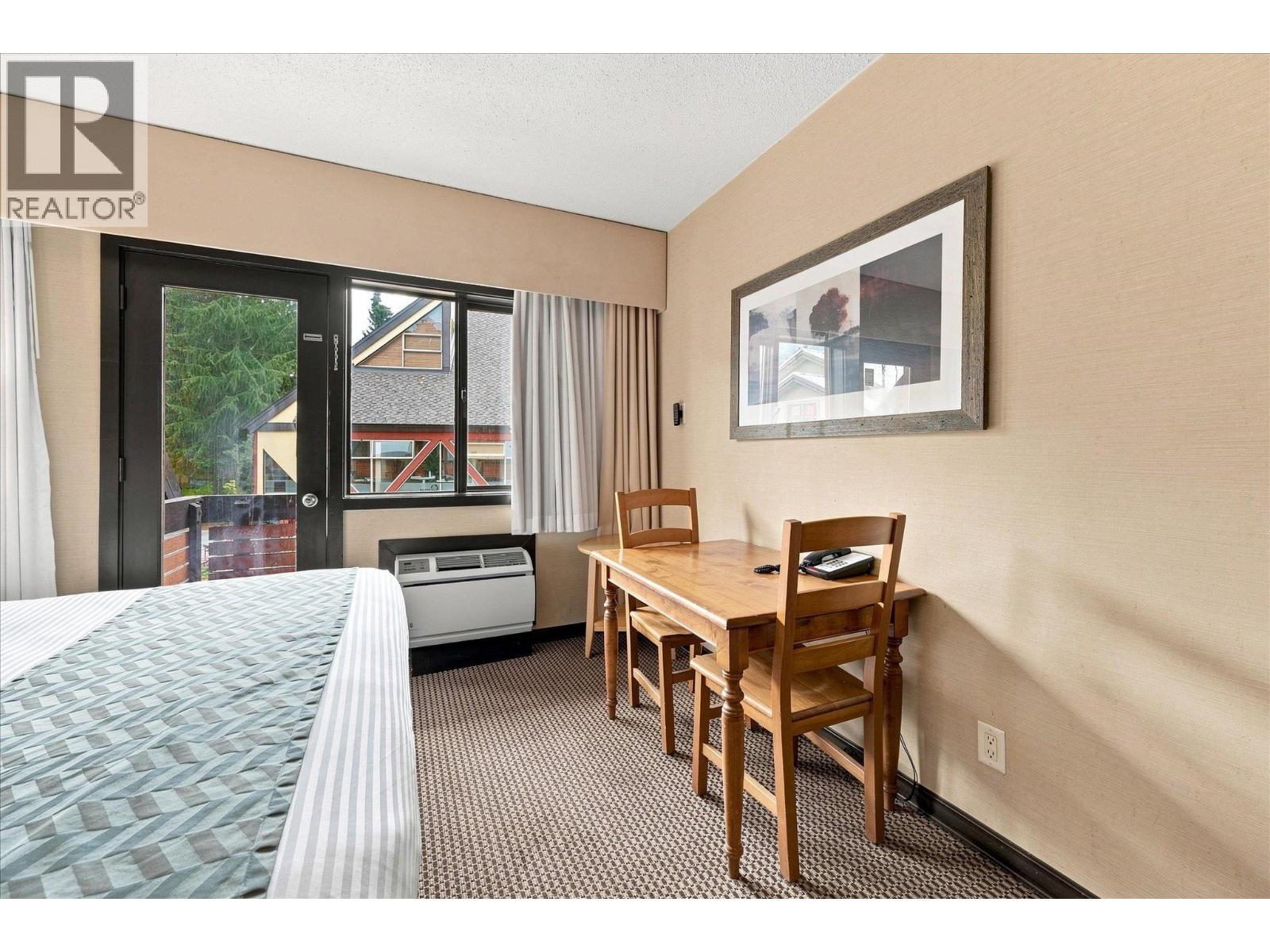126 4220 Gateway Drive, Whistler, British Columbia  V8E 0Z7 - Photo 4 - R3161449
