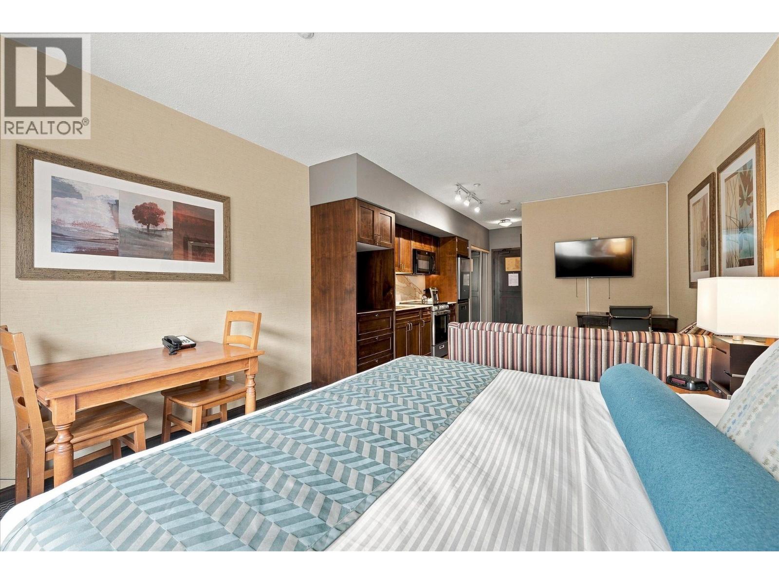 126 4220 Gateway Drive, Whistler, British Columbia  V8E 0Z7 - Photo 6 - R3161449
