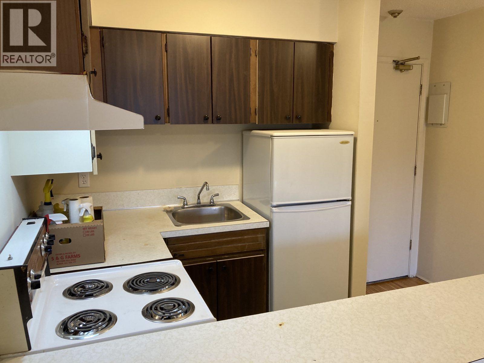 211 3570 E Hastings Street, Vancouver, British Columbia  V5K 2A7 - Photo 5 - R3161451
