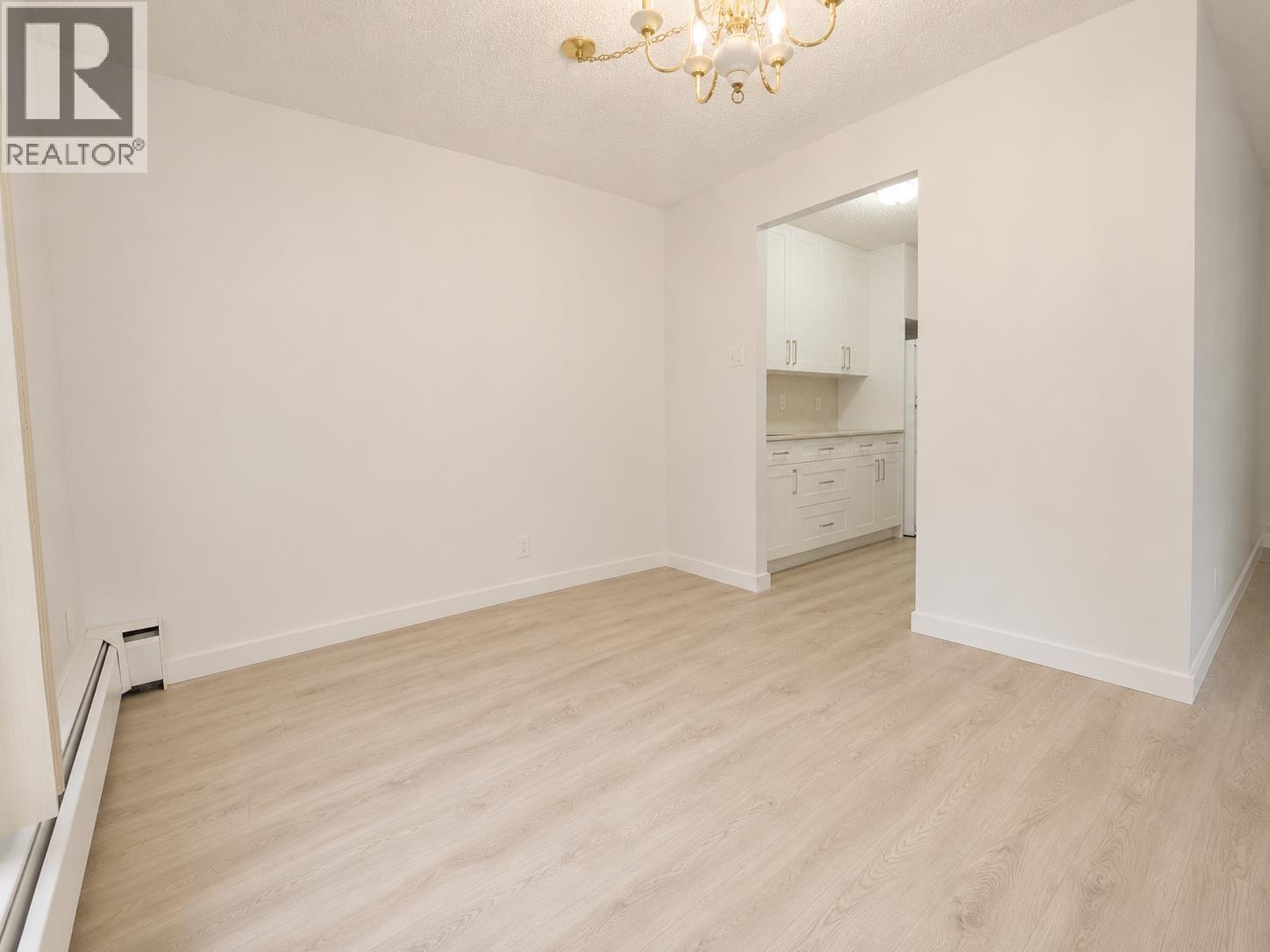 409 2024 W Fullerton Avenue, North Vancouver, British Columbia  V7P 3G4 - Photo 10 - R3161455