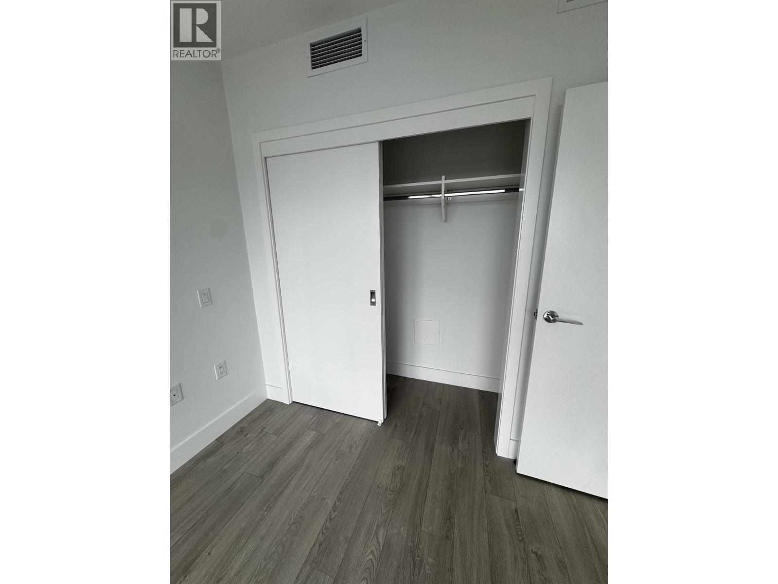 709 7388 Kingsway, Burnaby, British Columbia  V3N 0G9 - Photo 21 - R3161459