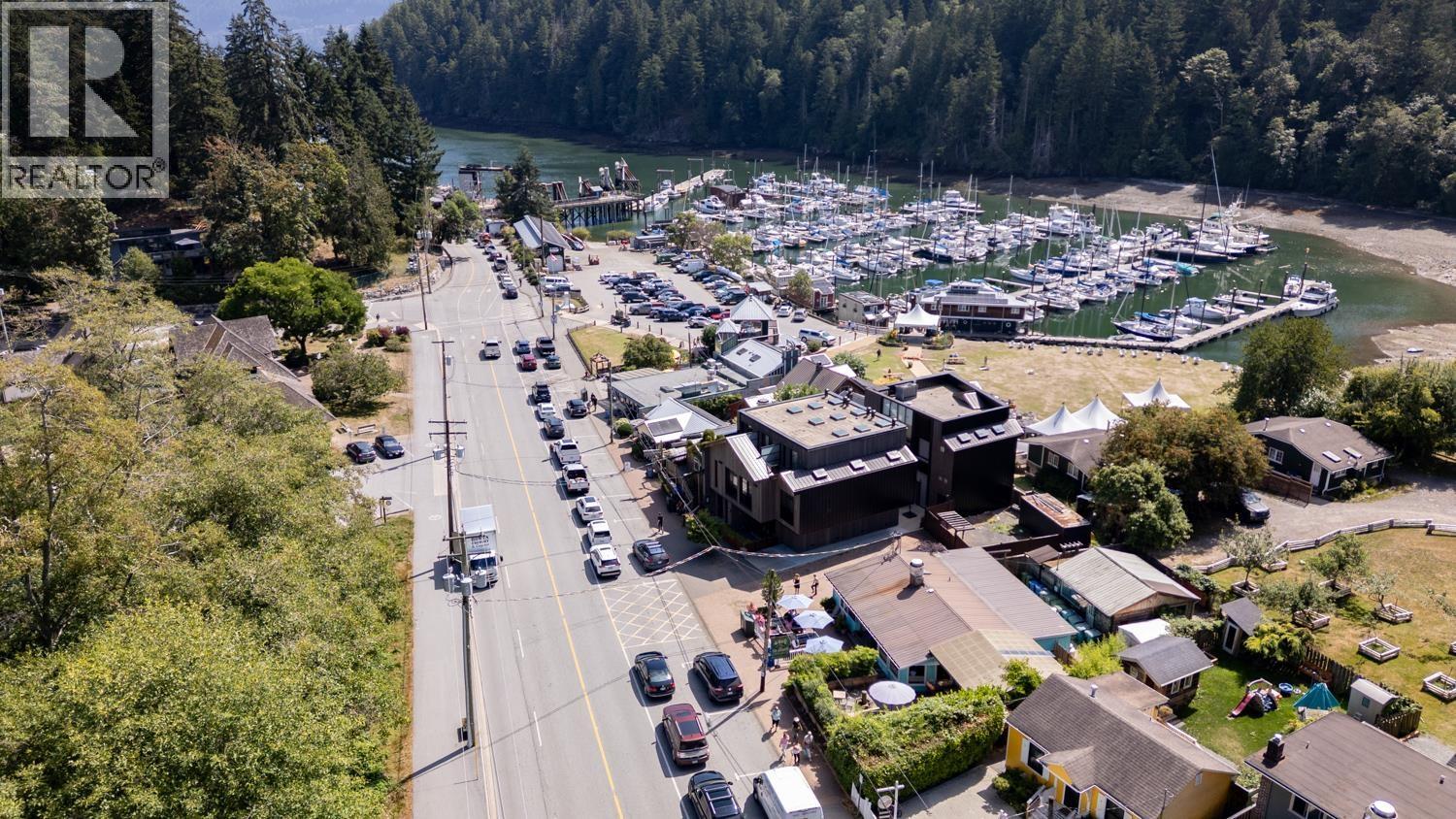 441 Bowen Island Trunk Road, Bowen Island, British Columbia  V0N 1G2 - Photo 2 - C8081764