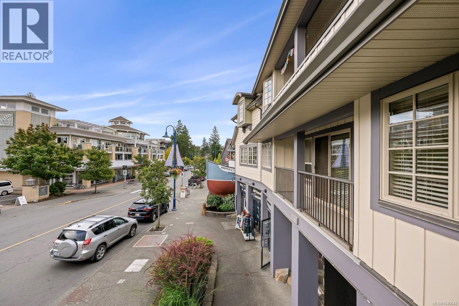 204 1705 Comox Ave, Comox, British Columbia  V9M 3M1 - Photo 32 - 1048643