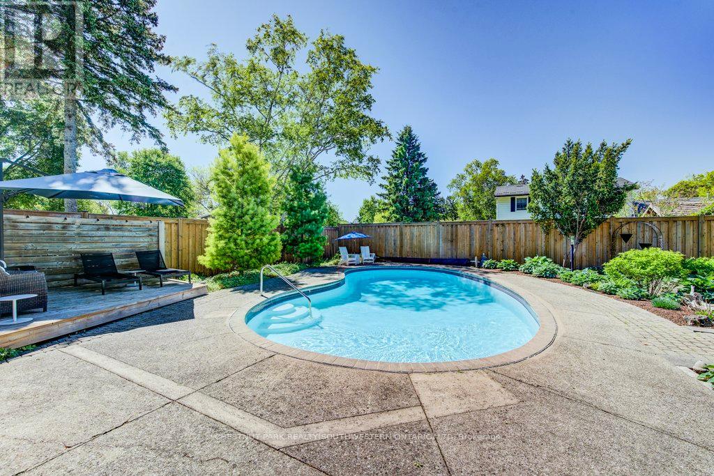 345 Old Stone Road, Waterloo, Ontario  N2K 1Z2 - Photo 40 - X13743440