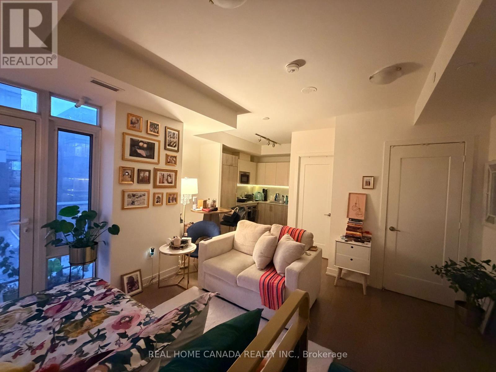 705 - 330 Richmond Street W, Toronto, Ontario  M5V 1X2 - Photo 17 - C13737658