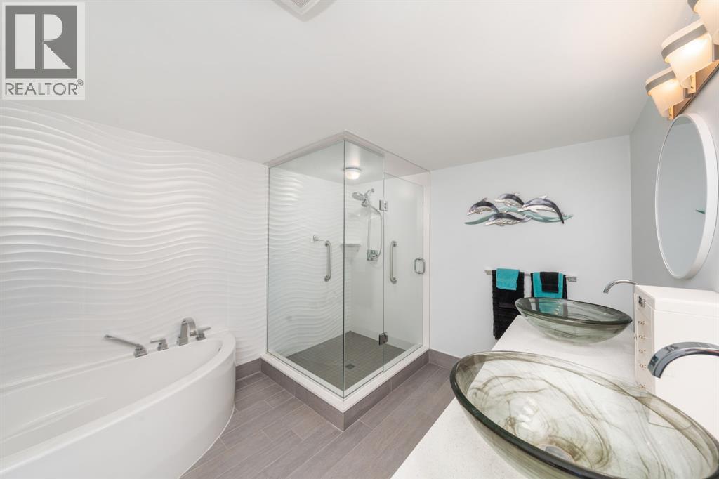 1520 Venetian Boulevard Unit# M201, Point Edward, Ontario  N7T 7Z8 - Photo 19 - 26021622