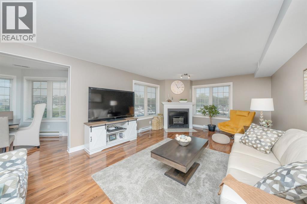 1520 Venetian Boulevard Unit# M201, Point Edward, Ontario  N7T 7Z8 - Photo 4 - 26021622