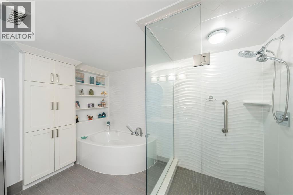 1520 Venetian Boulevard Unit# M201, Point Edward, Ontario  N7T 7Z8 - Photo 20 - 26021622