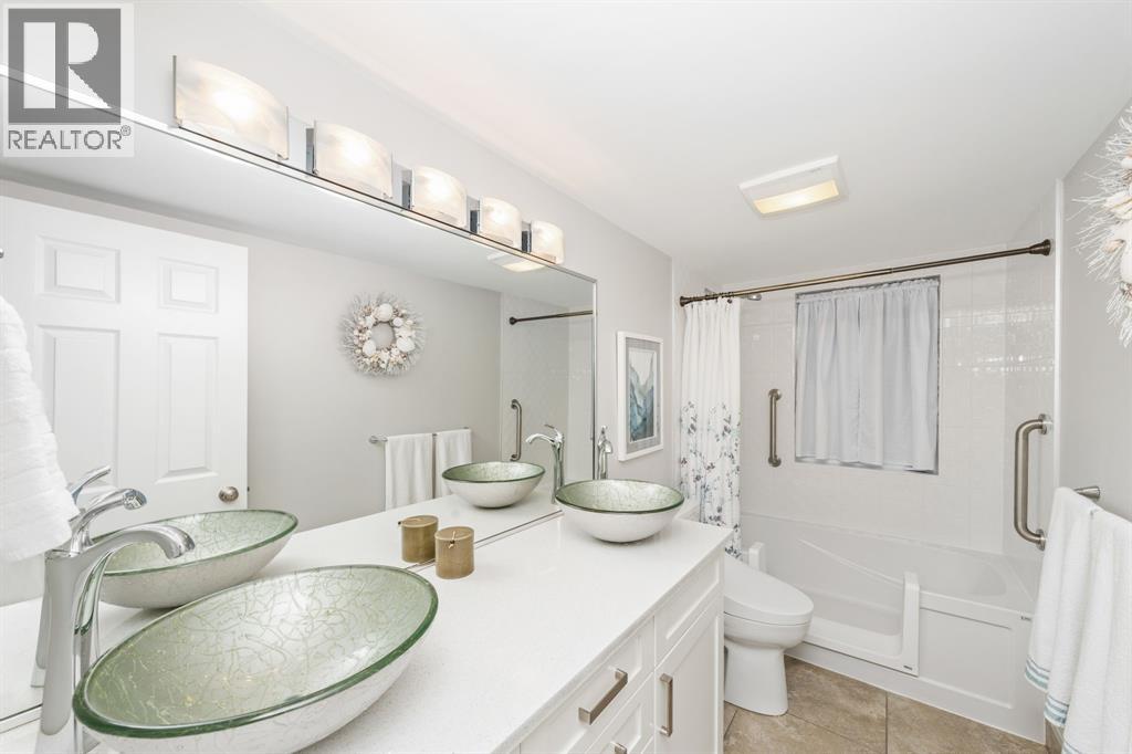 1520 Venetian Boulevard Unit# M201, Point Edward, Ontario  N7T 7Z8 - Photo 23 - 26021622