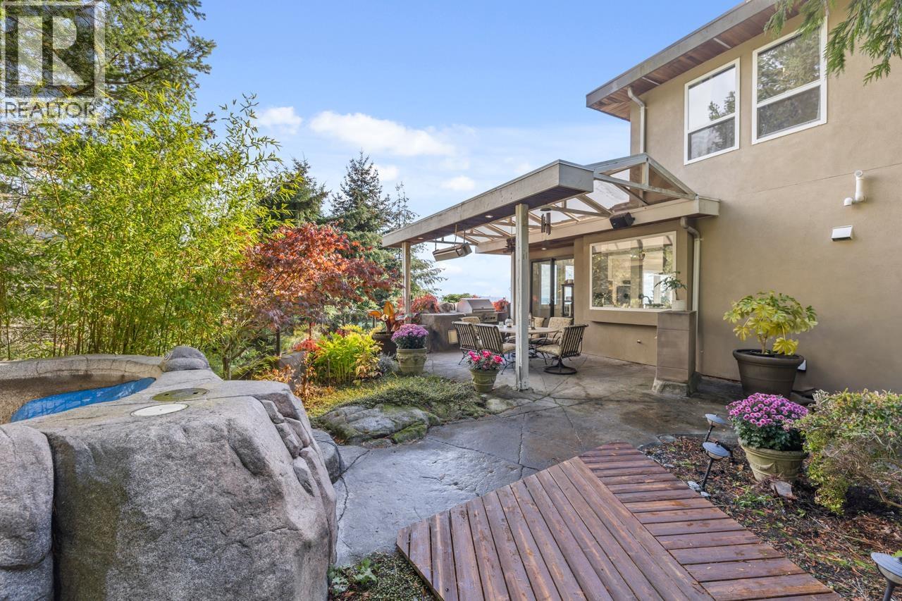 5401 West Vista Court, West Vancouver, British Columbia  V7W 3G8 - Photo 34 - R3161214