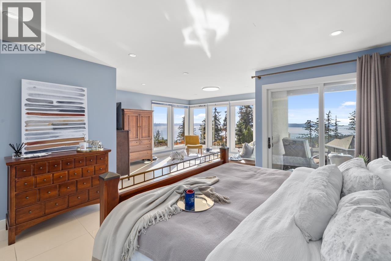 5401 West Vista Court, West Vancouver, British Columbia  V7W 3G8 - Photo 17 - R3161214