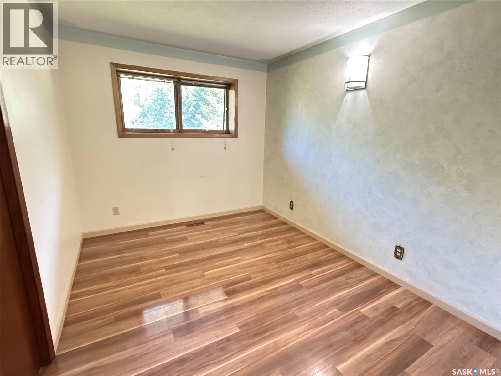 306 20th Avenue Nw, Buckland Rm No. 491, Saskatchewan  S6V 5R3 - Photo 12 - SK047339