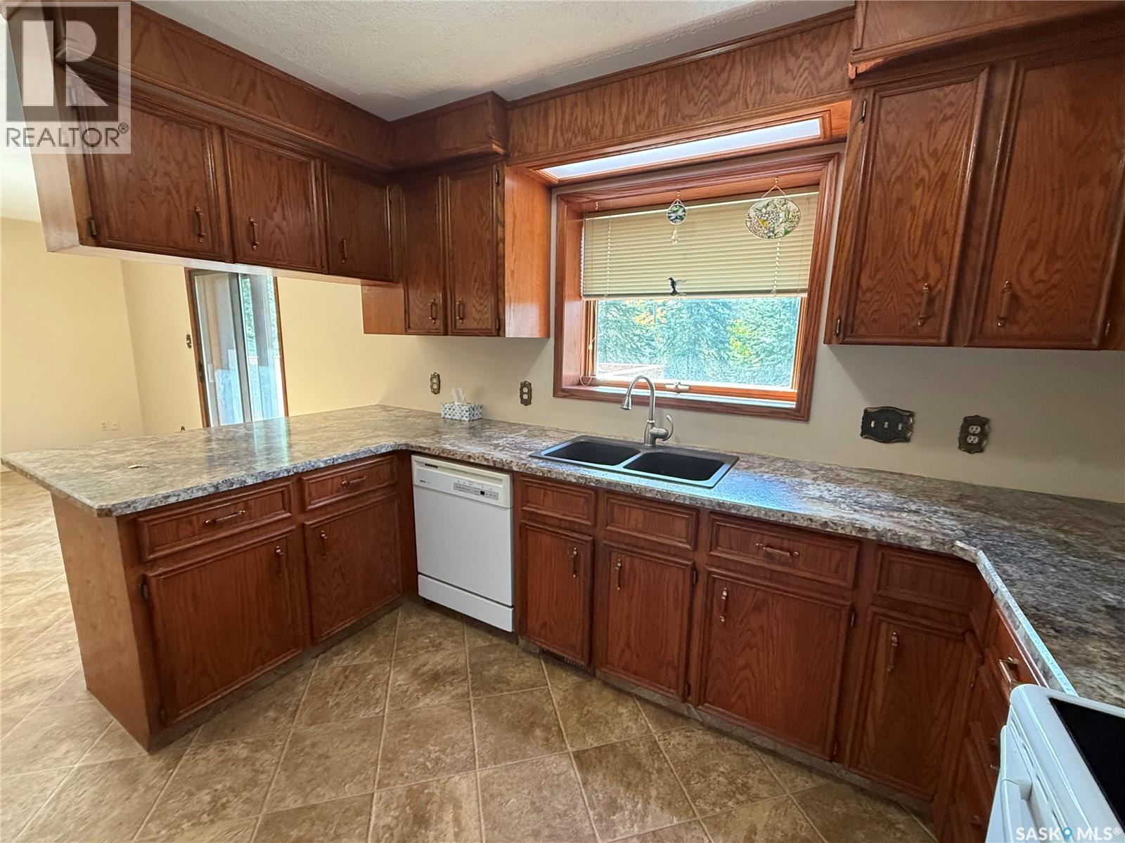 306 20th Avenue Nw, Buckland Rm No. 491, Saskatchewan  S6V 5R3 - Photo 4 - SK047339