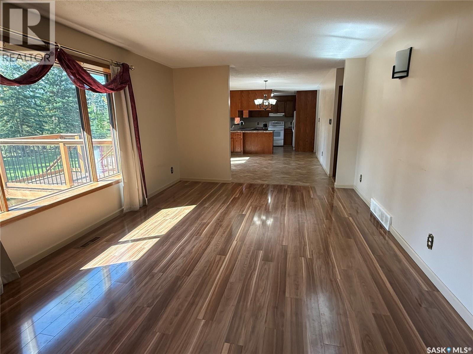 306 20th Avenue Nw, Buckland Rm No. 491, Saskatchewan  S6V 5R3 - Photo 8 - SK047339