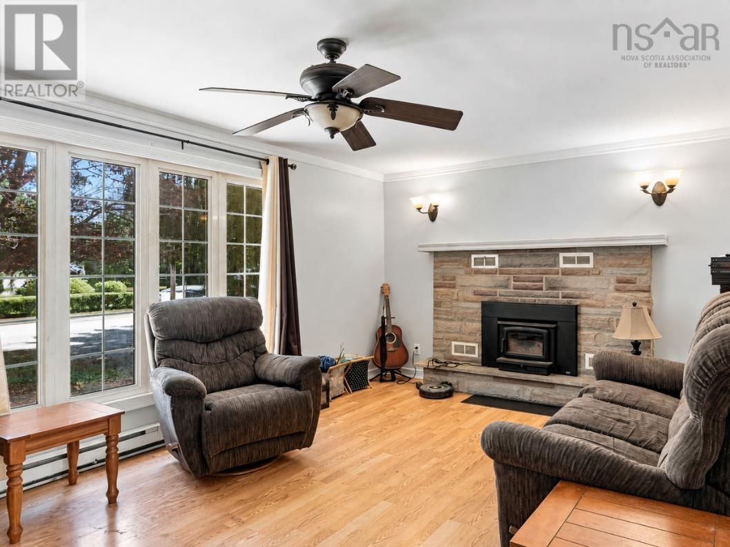 1081 Tufts Avenue, Greenwood, Nova Scotia  B0P 1R0 - Photo 8 - 202622370