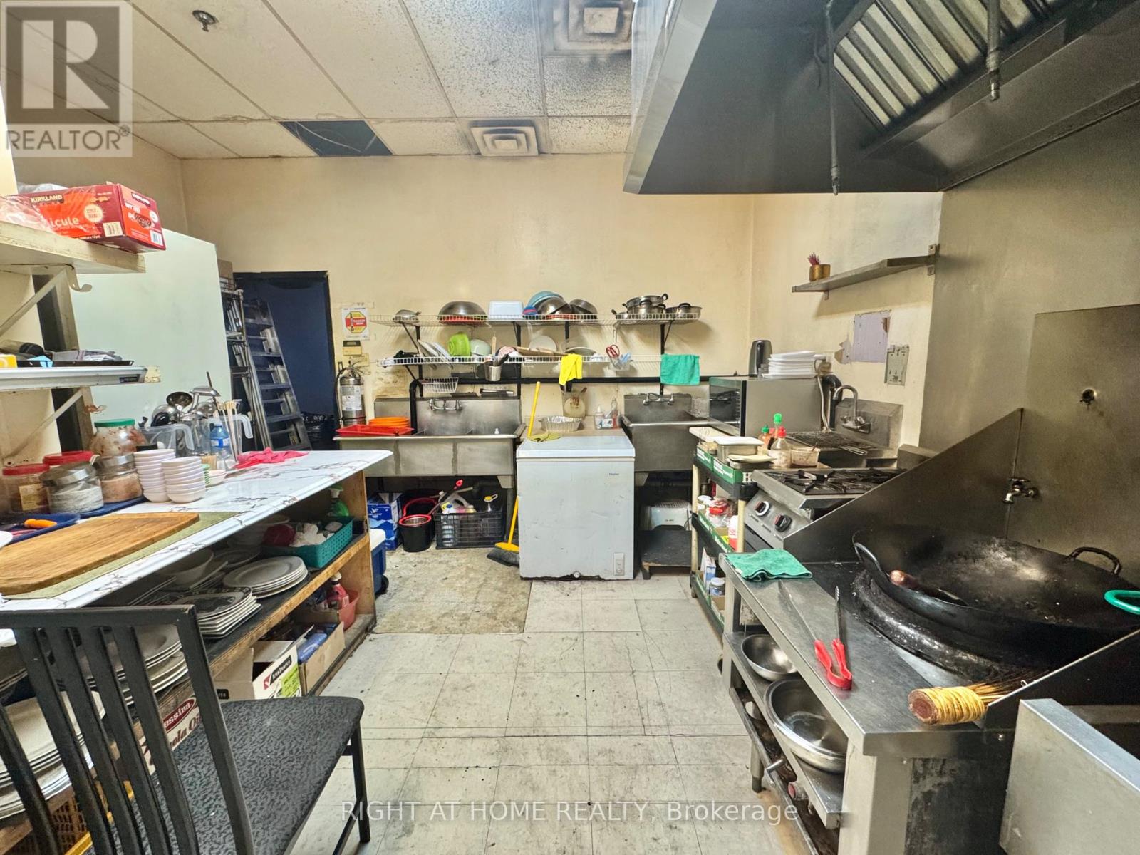 Unit 2 - 3232 Steeles Avenue W, Vaughan, Ontario  L4K 4C8 - Photo 7 - N13723020
