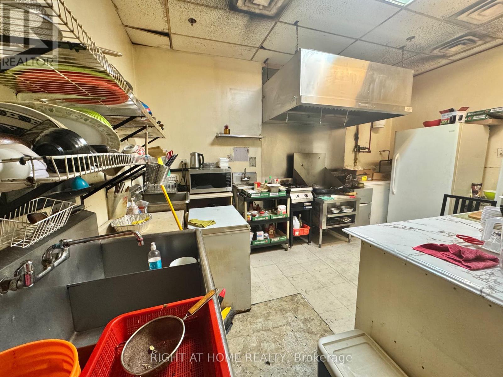 Unit 2 - 3232 Steeles Avenue W, Vaughan, Ontario  L4K 4C8 - Photo 8 - N13723020