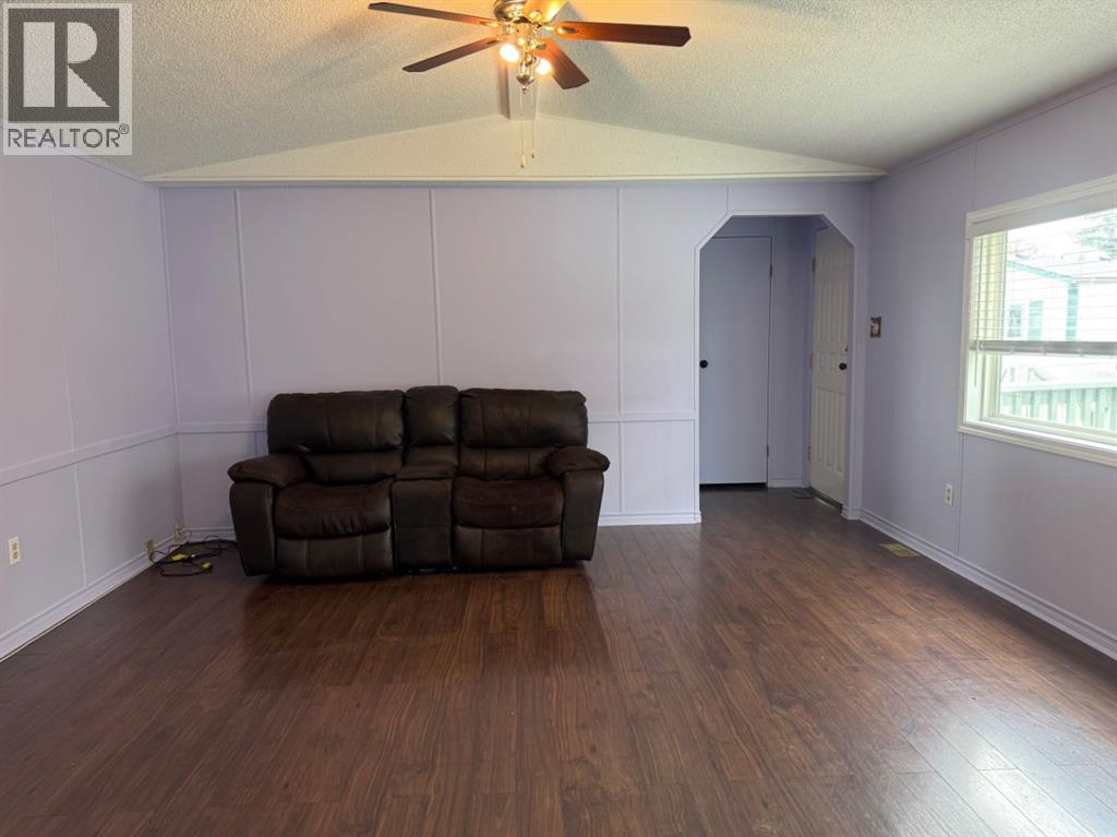 508 Home Place, High River, Alberta  T1V 1K1 - Photo 7 - A2341659
