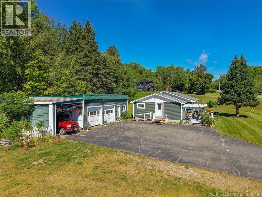 409 Otis Drive, Nackawic, New Brunswick  E6G 1H5 - Photo 29 - NB147145