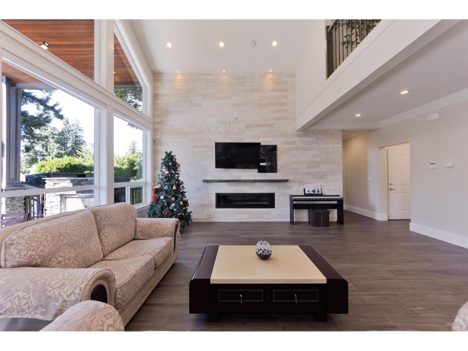7823 Garfield Drive, Delta, British Columbia  V4C 4C9 - Photo 3 - R3161364