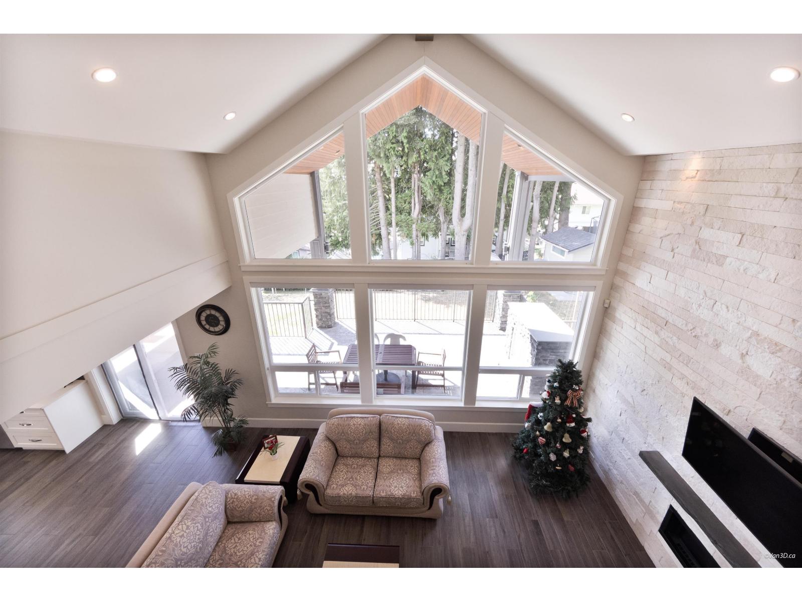 7823 Garfield Drive, Delta, British Columbia  V4C 4C9 - Photo 2 - R3161364