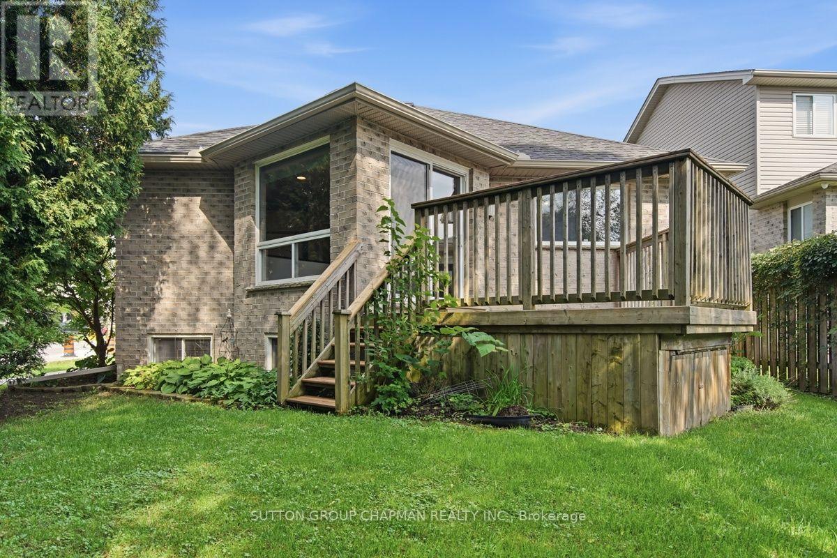 1645 Devos Drive, London North, Ontario  N5X 4K8 - Photo 38 - X13743510