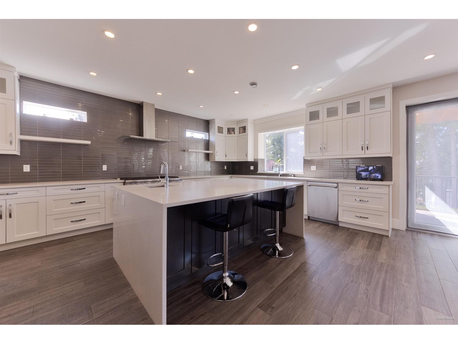 7823 Garfield Drive, Delta, British Columbia  V4C 4C9 - Photo 7 - R3161364