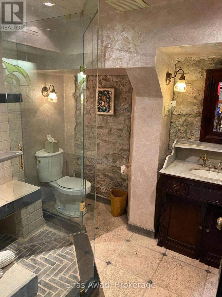 97 Glengrove Avenue W, Toronto, Ontario  M4R 1N8 - Photo 23 - C13743494