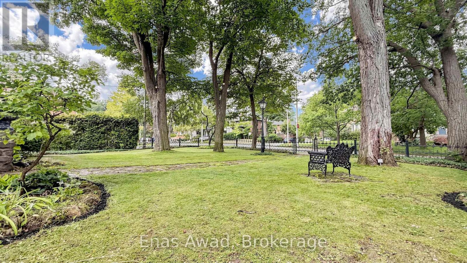 97 Glengrove Avenue W, Toronto, Ontario  M4R 1N8 - Photo 44 - C13743494