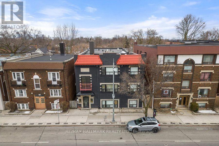 4 - 595 St Clair Avenue W, Toronto, Ontario  M6C 1A3 - Photo 20 - C13743464