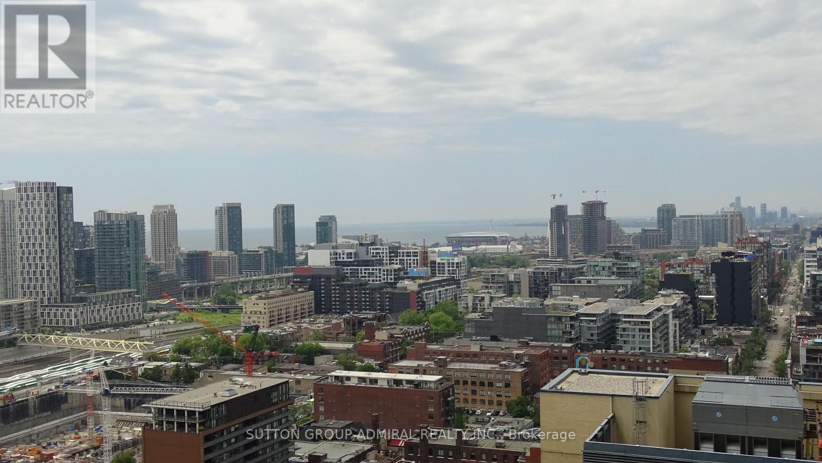 2508 - 8 Charlotte Street, Toronto, Ontario  M5V 0K4 - Photo 9 - C13743480
