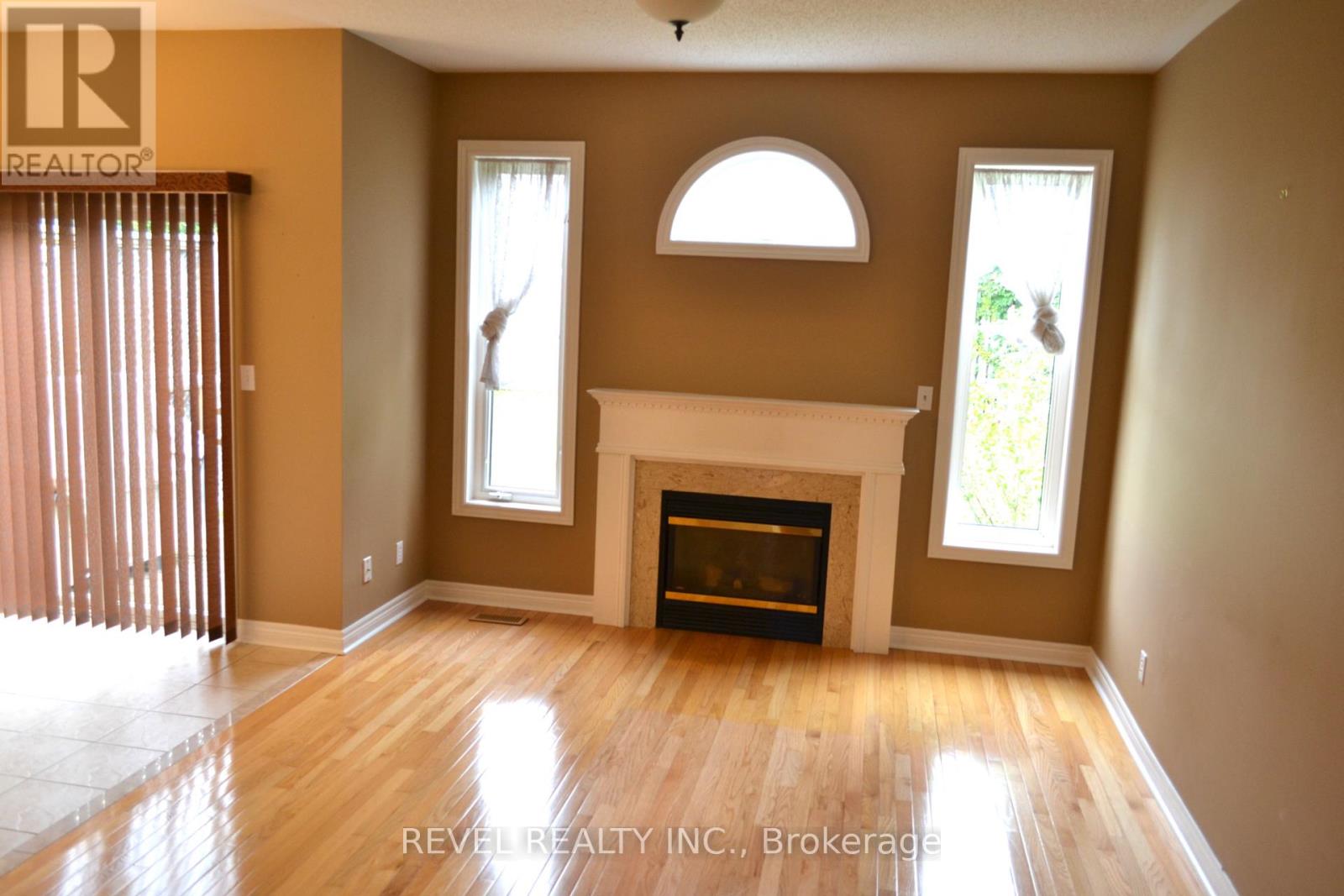 45 Tunney Place, Whitby, Ontario  L1M 2G5 - Photo 11 - E13743468