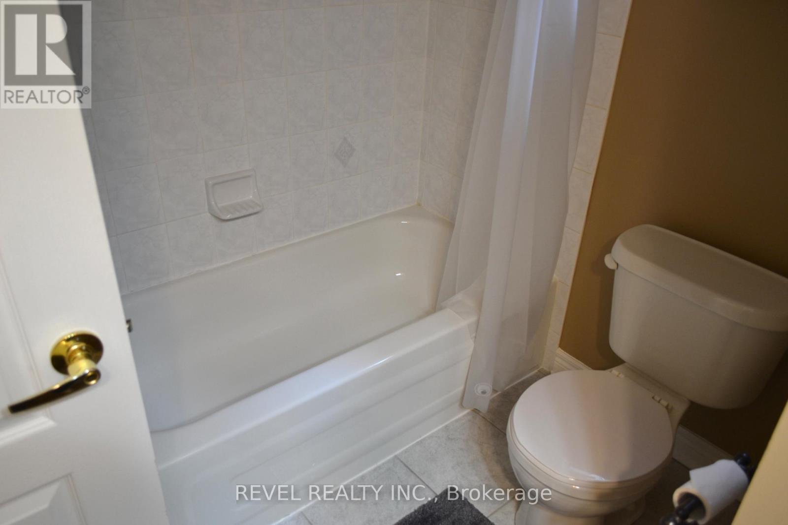 45 Tunney Place, Whitby, Ontario  L1M 2G5 - Photo 17 - E13743468