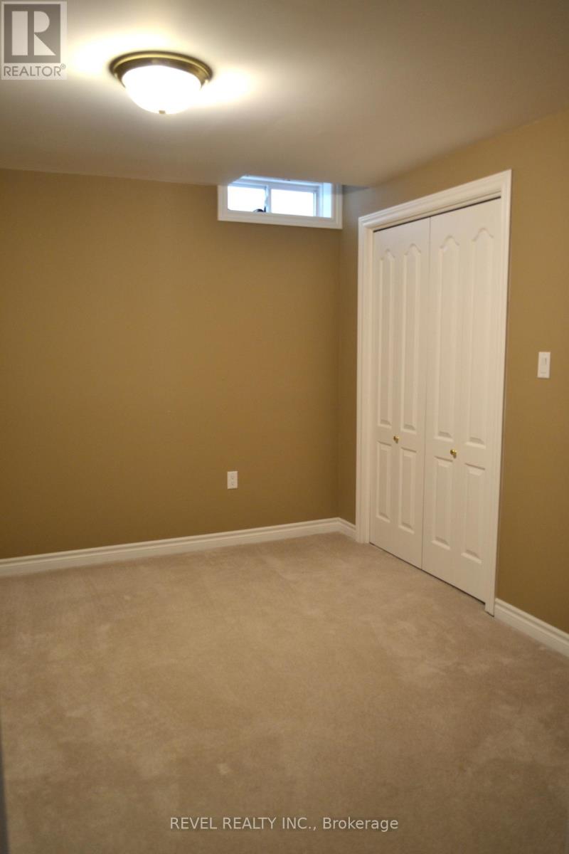 45 Tunney Place, Whitby, Ontario  L1M 2G5 - Photo 27 - E13743468
